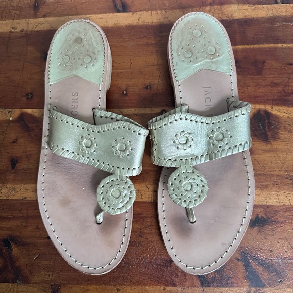 Gold Jack Rogers sandals - Picture 1 of 3